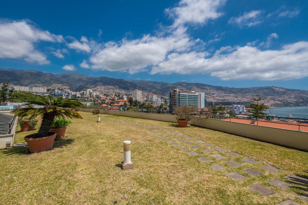 Miramar With Pool By Hr Madeira Appartement *