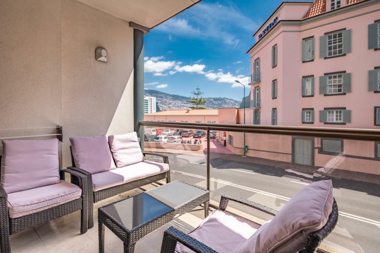 Miramar With Pool By Hr Madeira Appartement *