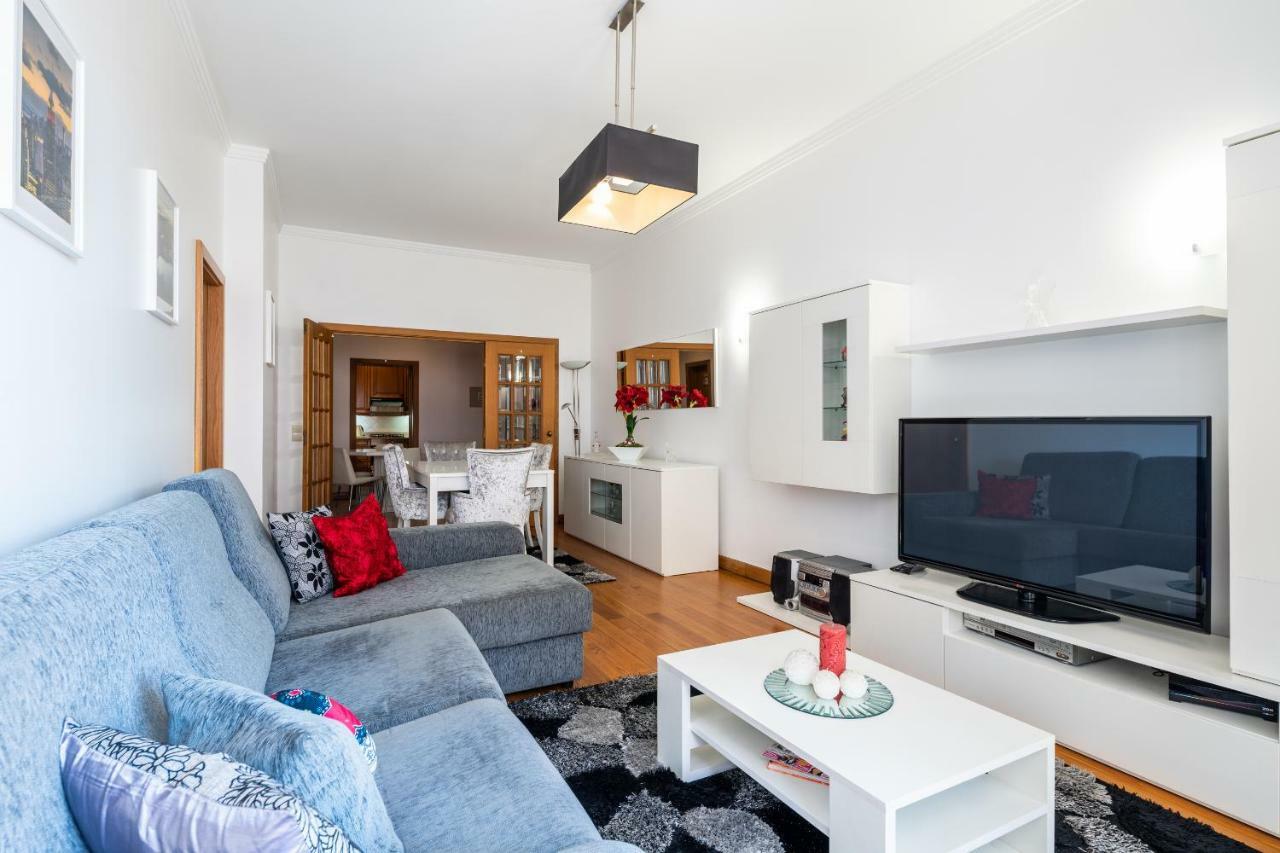 Miramar With Pool By Hr Madeira Appartement *